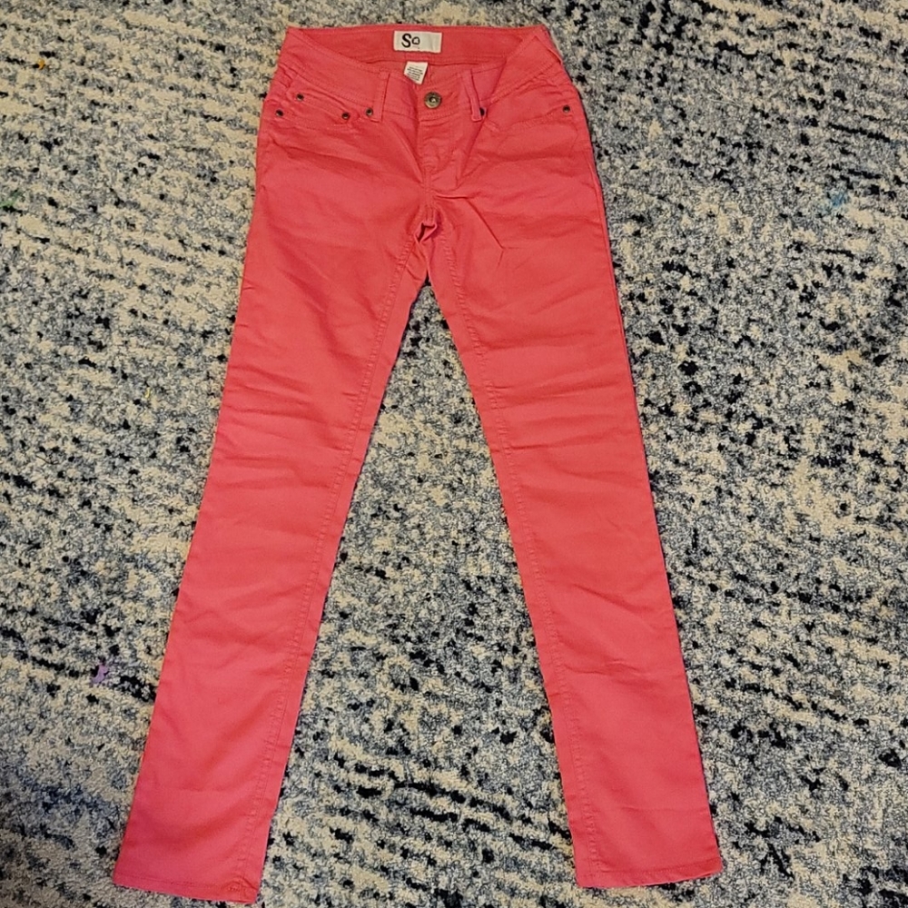 So stretchy low rise Skinny jean